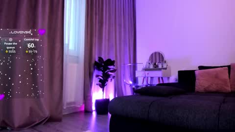 Snapshot of sandrajo_ chatting on 01/16/26, 06:50 sandra jo online show from 01/16/26, 06:50