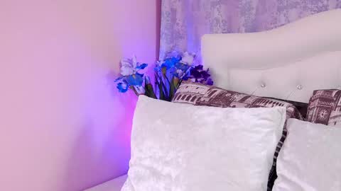 Sandra online show from 04/11/26, 09:24