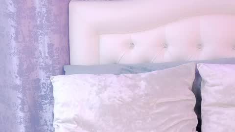 Sandra online show from 04/14/26, 10:32