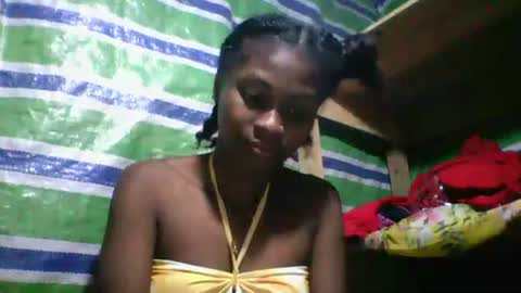 Snapshot of sandricaaa chatting on 04/26/26, 01:25 sandricaaa online show from 04/26/26, 01:25