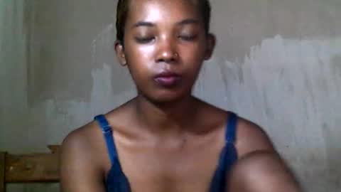 sandrine718 online show from 03/19/26, 06:50