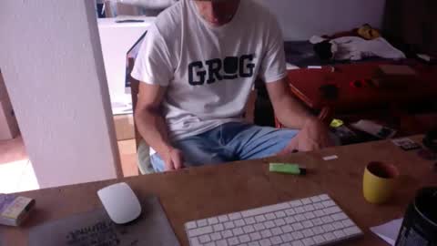 lucas online show from 10/14/25, 08:59