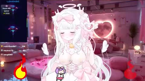 Snapshot of sandyluxury chatting on 09/21/25, 04:19 Sandy online show from 09/21/25, 04:19