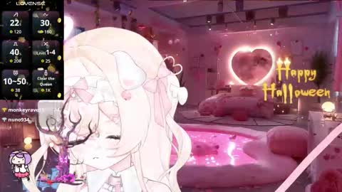 Snapshot of sandyluxury chatting on 10/05/25, 06:12 Sandy online show from 10/05/25, 06:12