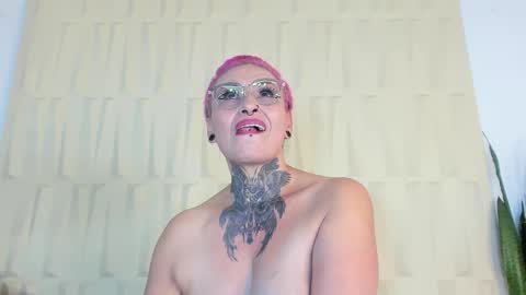 Sandy Rose online show from 10/15/25, 04:01