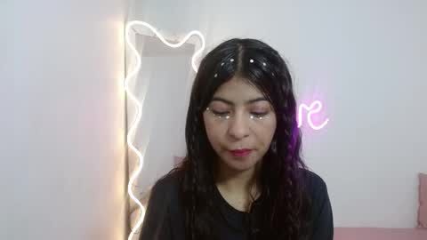 sandyy_tay online show from 11/07/25, 11:21