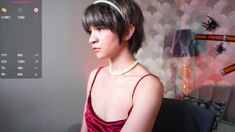 Snapshot of sandzu_ chatting on 11/01/25, 08:44 Viola online show from 11/01/25, 08:44