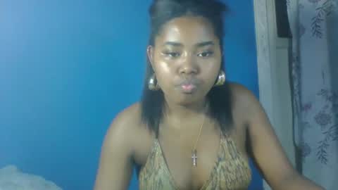 saniazzhh online show from 03/05/26, 08:38