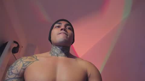 Santi Ferrer online show from 12/17/25, 01:00