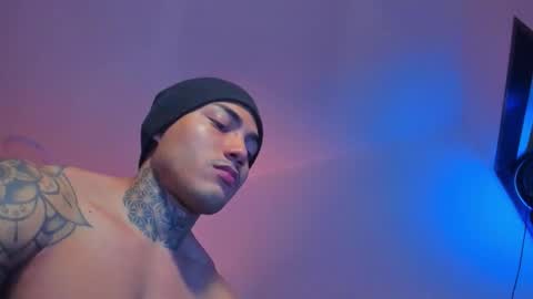 Santi Ferrer online show from 12/20/25, 01:34