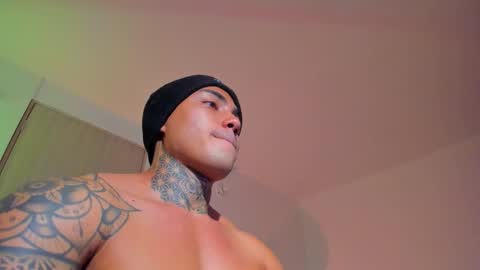 Santi Ferrer online show from 03/16/26, 05:44