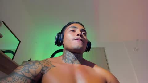 Santi Ferrer online show from 04/20/26, 01:08