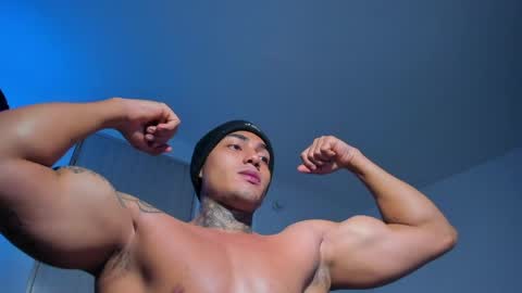 Snapshot of santi__ferrer chatting on 05/07/26, 01:44 Santi Ferrer online show from 05/07/26, 01:44