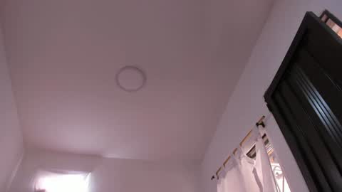 Snapshot of santiceballo chatting on 12/18/24, 07:08 Julius Novachrono online show from 12/18/24, 07:08