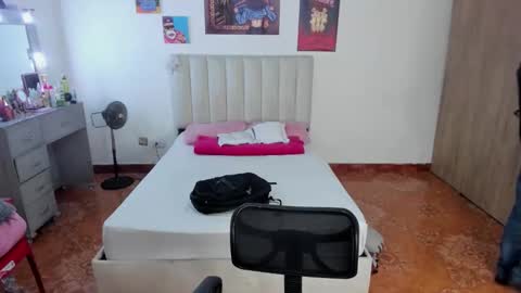 Snapshot of santiceballo chatting on 01/13/26, 07:52 Julius Novachrono online show from 01/13/26, 07:52