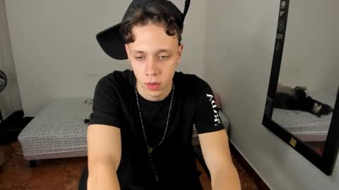 Snapshot of santiceballo chatting on 03/06/26, 08:44 Julius Novachrono online show from 03/06/26, 08:44