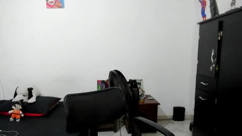 Snapshot of santiceballo chatting on 07/22/26, 06:05 Julius Novachrono online show from 07/22/26, 06:05