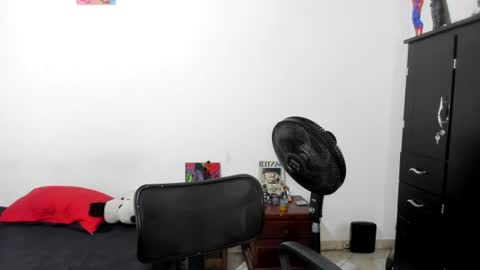 Snapshot of santiceballo chatting on 07/23/26, 07:17 Julius Novachrono online show from 07/23/26, 07:17