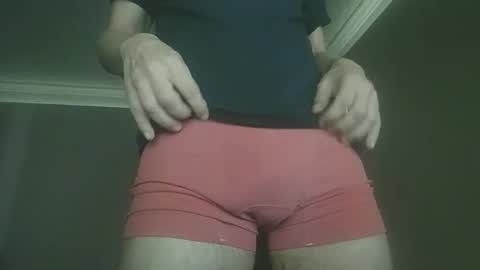 Snapshot of santies87 chatting on 09/27/25, 09:58 santies87 online show from 09/27/25, 09:58