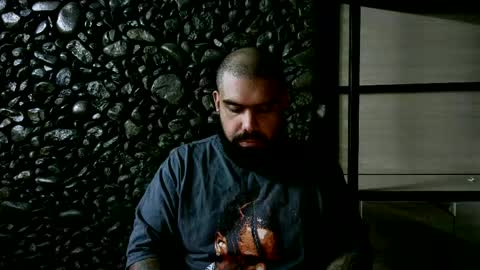 Snapshot of santino_zanoli chatting on 10/23/25, 04:23 Santino online show from 10/23/25, 04:23