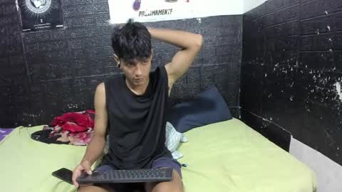 Snapshot of santos_xd chatting on 05/29/26, 03:26 santos online show from 05/29/26, 03:26