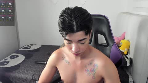 Mr. Santiago online show from 12/21/24, 04:25