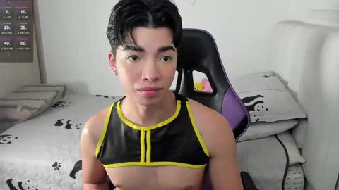 Mr. Santiago online show from 02/09/25, 01:25