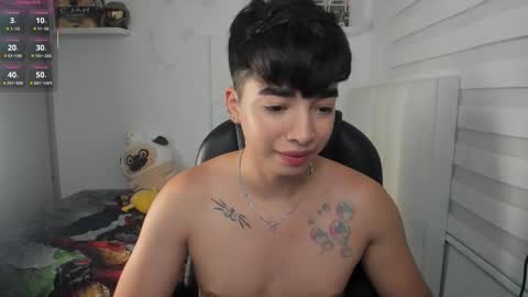 Mr. Santiago online show from 02/19/26, 01:18