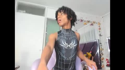 Snapshot of santy_bigcock_01 chatting on 11/23/25, 03:17 santy online show from 11/23/25, 03:17