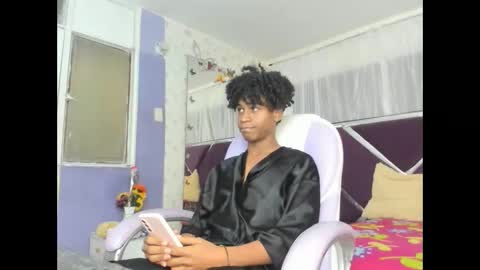 Snapshot of santy_bigcock_01 chatting on 01/07/26, 02:30 santy online show from 01/07/26, 02:30