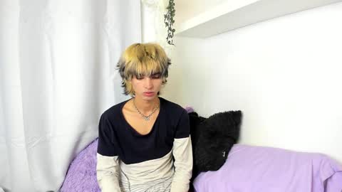 Snapshot of santy_kitty chatting on 12/07/24, 07:05 kitty online show from 12/07/24, 07:05