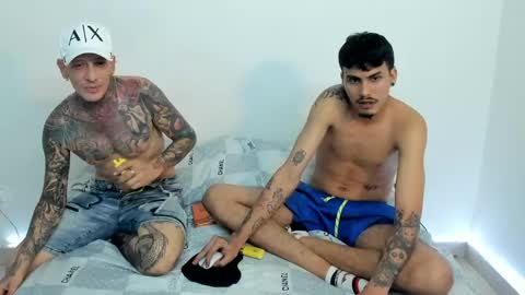 santy_of1 online show from 04/24/26, 07:00