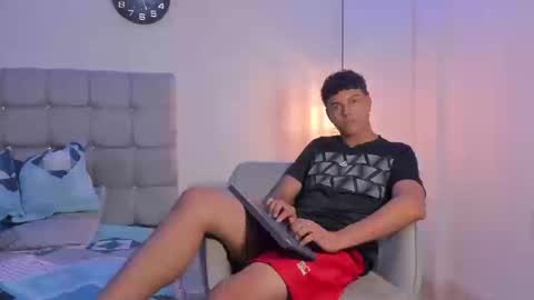 santy_stump online show from 09/22/25, 09:50