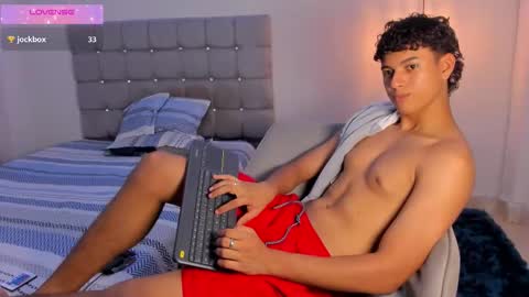 santy_stump online show from 10/06/25, 09:12