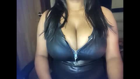 Snapshot of sanvi13 chatting on 01/30/25, 03:08 sanvi13 online show from 01/30/25, 03:08