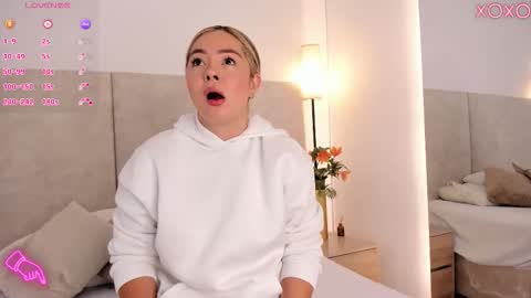 Saori  online show from 11/13/25, 11:53