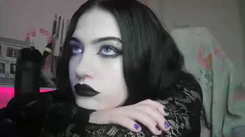 Sapphire online show from 10/11/25, 09:46