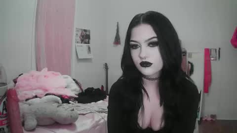 Sapphire online show from 11/14/25, 10:40