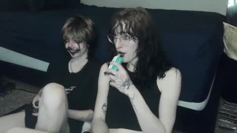 Jade online show from 03/12/25, 02:20