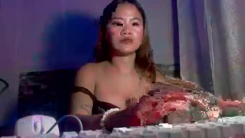 sapphire_amora online show from 09/11/25, 08:03