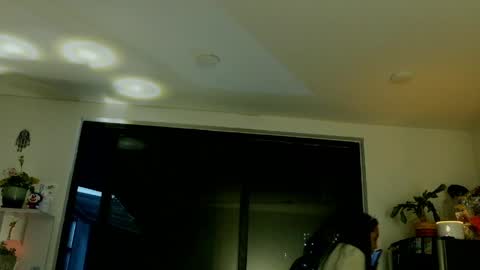 Snapshot of sapphire_mei866 chatting on 04/30/26, 04:41 safir online show from 04/30/26, 04:41