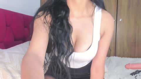 Sara online show from 01/16/25, 02:51