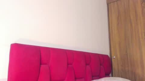 Sara online show from 01/30/25, 03:29