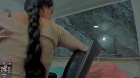 sara allenx online show from 12/20/25, 11:39