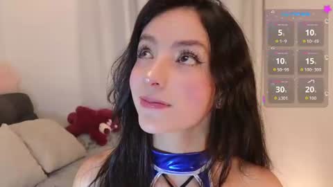 Sara  online show from 06/18/26, 09:14