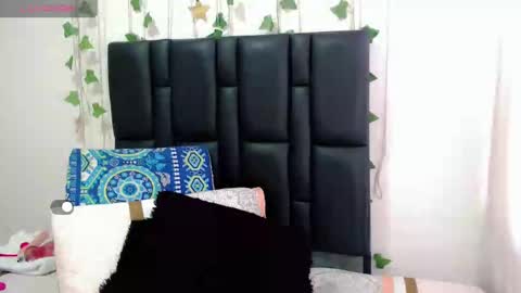 Sara  online show from 09/29/25, 12:54