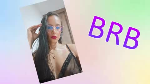 Snapshot of sara_carmona chatting on 01/24/25, 11:12 SARA online show from 01/24/25, 11:12