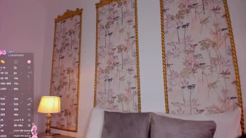 Sara online show from 10/31/25, 10:27