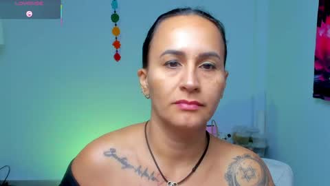 Snapshot of sara_charmy chatting on 05/09/26, 10:53 online show from 05/09/26, 10:53