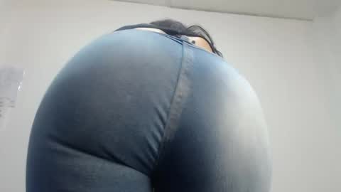 Sara online show from 04/30/26, 12:44
